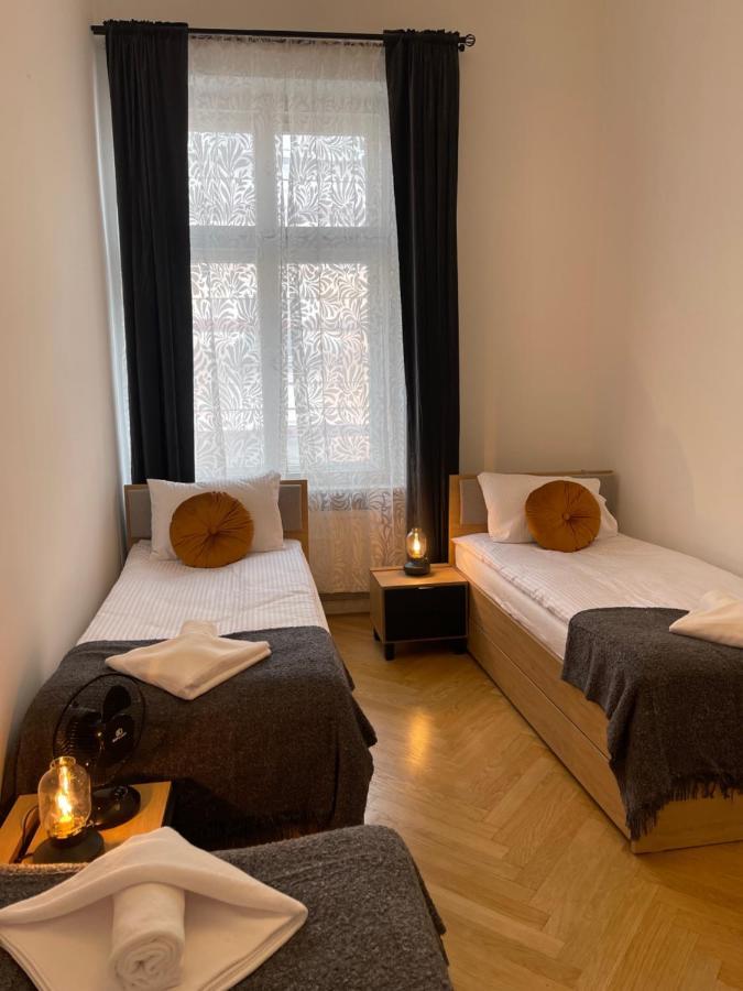 Golden Pearl - Main Square, 100 Sqm, 4 Rooms 크라쿠프 외부 사진