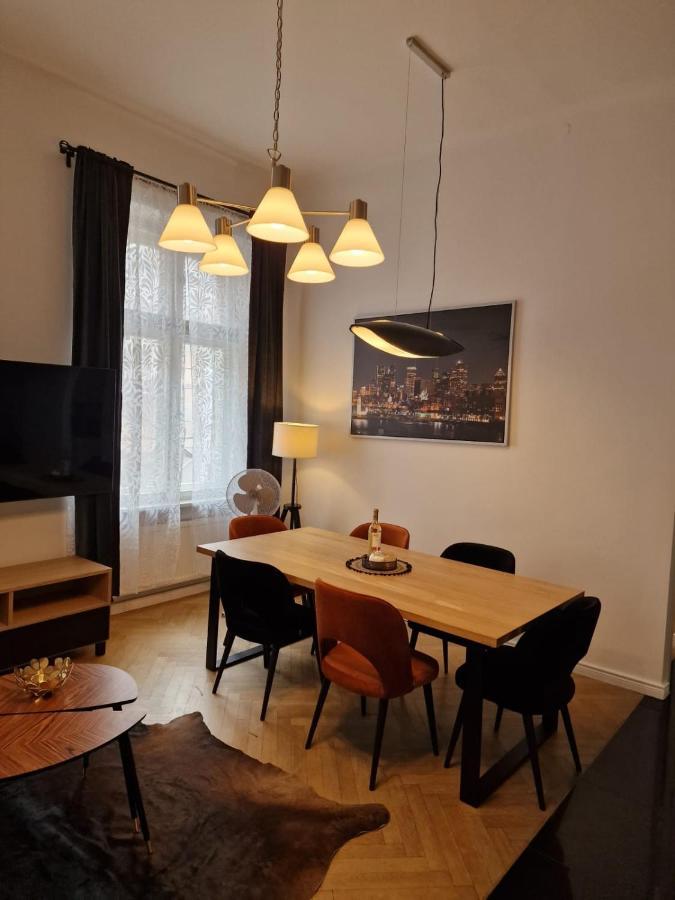 Golden Pearl - Main Square, 100 Sqm, 4 Rooms 크라쿠프 외부 사진