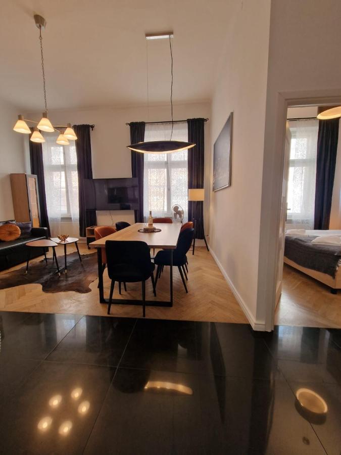 Golden Pearl - Main Square, 100 Sqm, 4 Rooms 크라쿠프 외부 사진