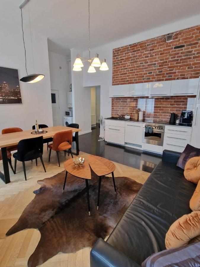 Golden Pearl - Main Square, 100 Sqm, 4 Rooms 크라쿠프 외부 사진