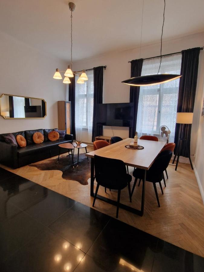 Golden Pearl - Main Square, 100 Sqm, 4 Rooms 크라쿠프 외부 사진