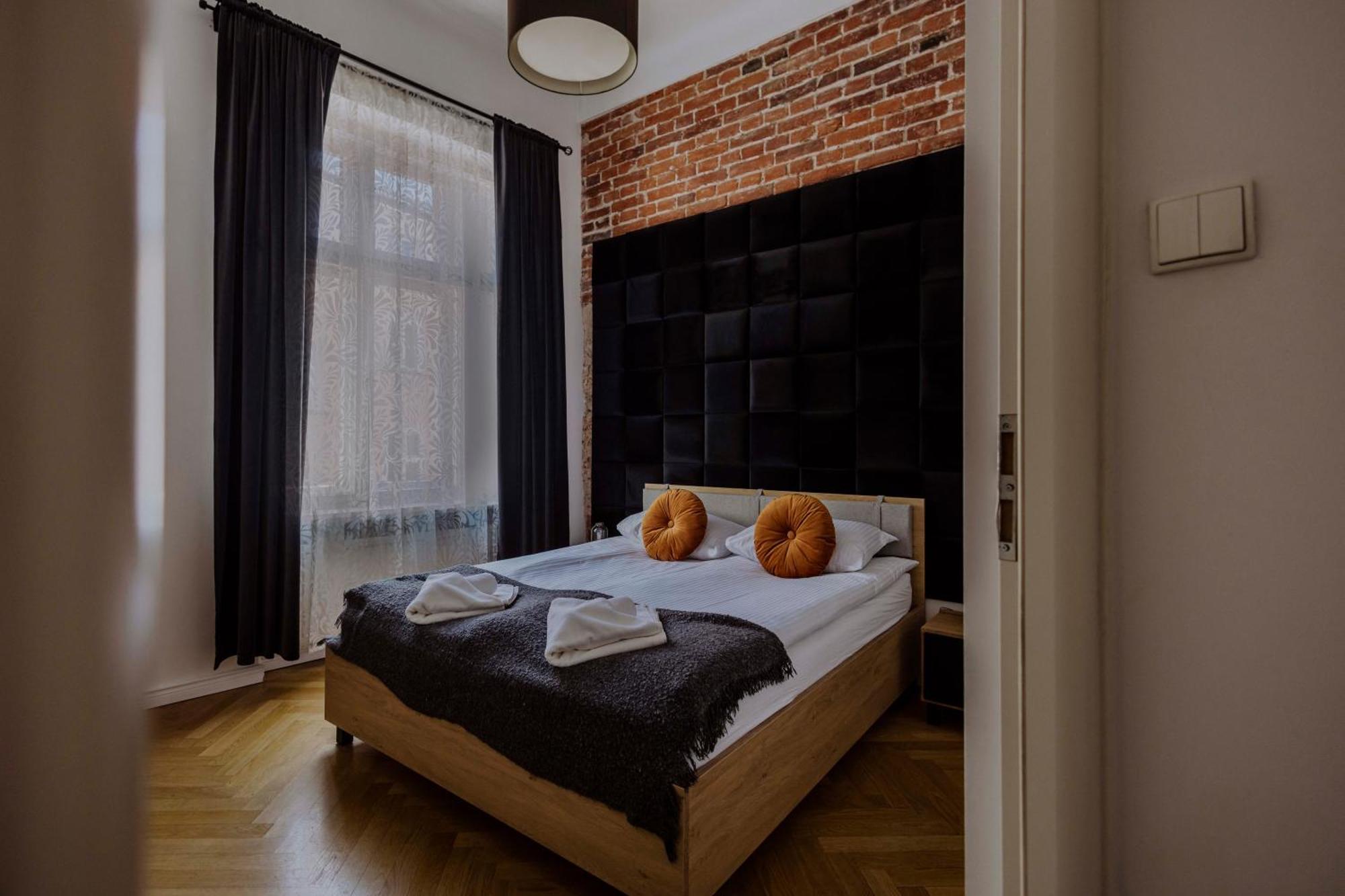 Golden Pearl - Main Square, 100 Sqm, 4 Rooms 크라쿠프 외부 사진