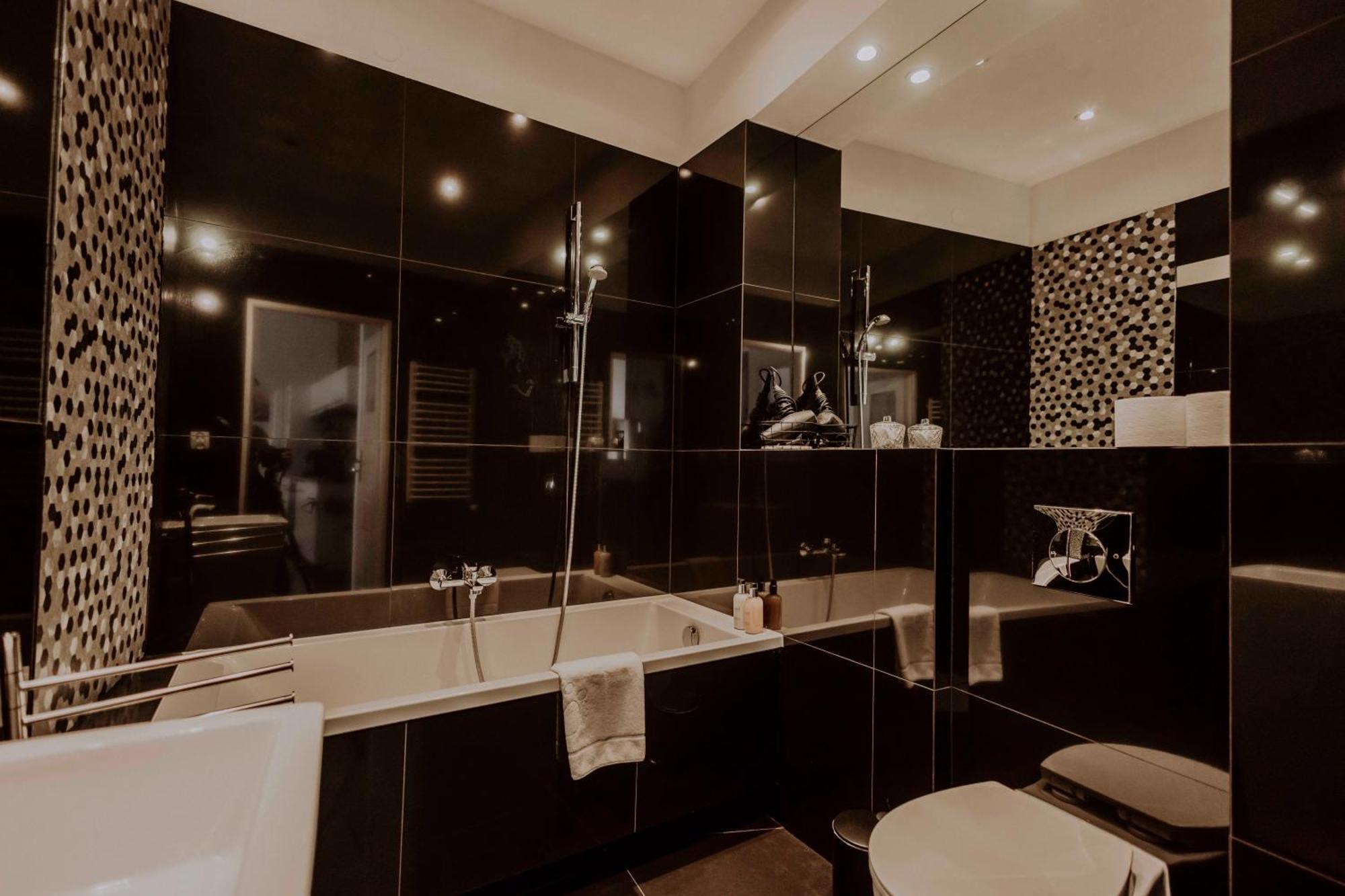 Golden Pearl - Main Square, 100 Sqm, 4 Rooms 크라쿠프 외부 사진