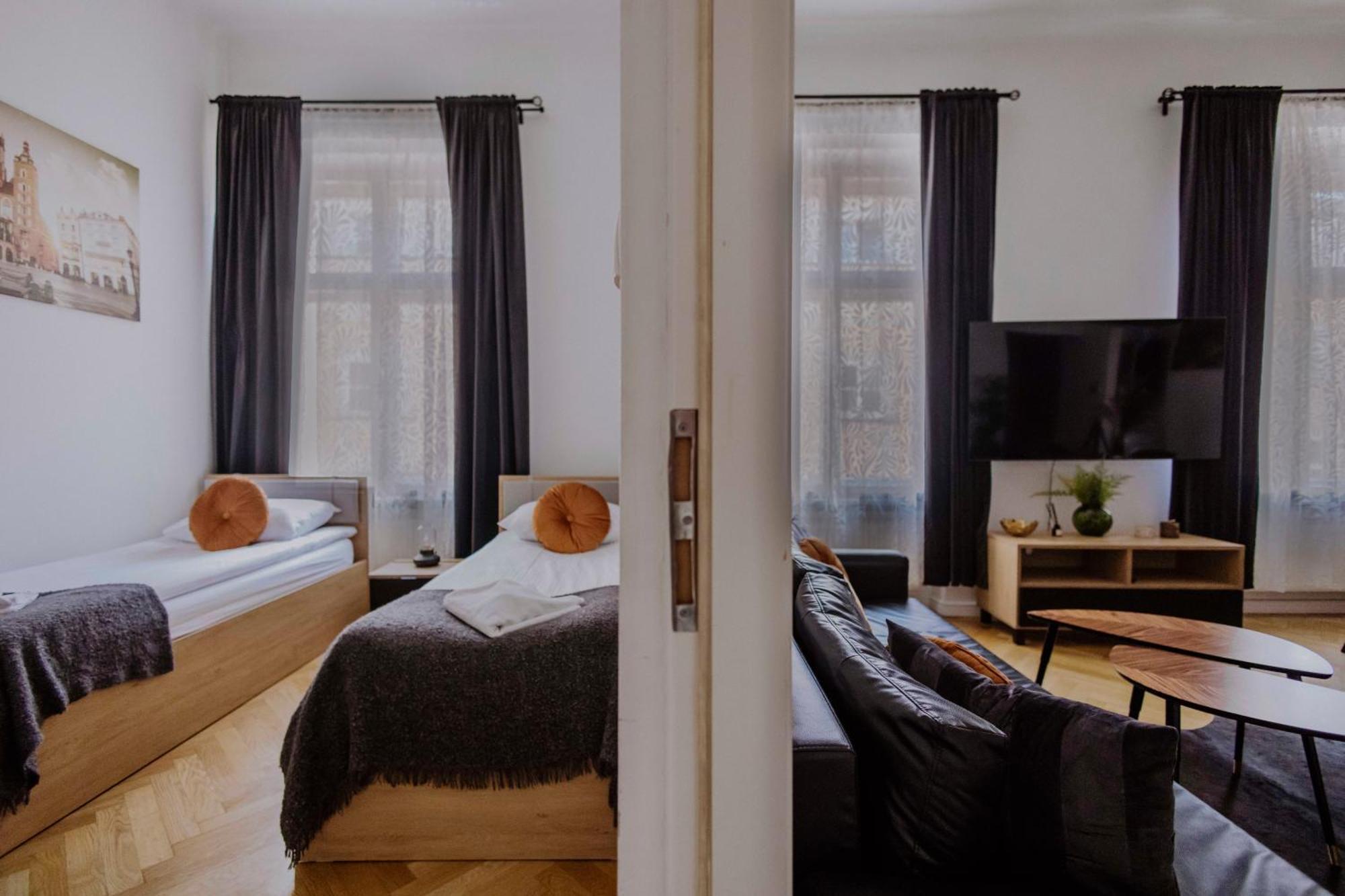 Golden Pearl - Main Square, 100 Sqm, 4 Rooms 크라쿠프 외부 사진