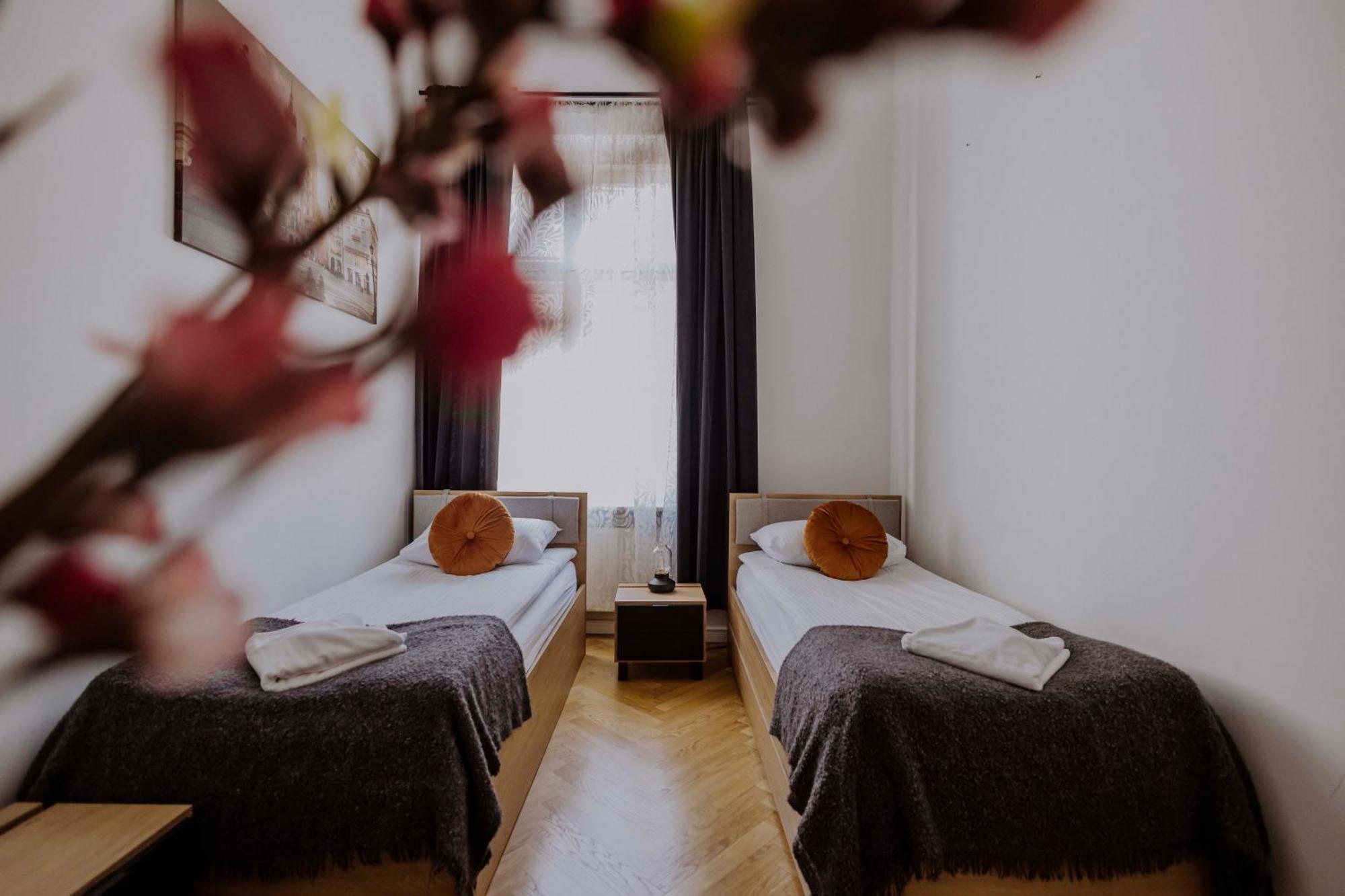 Golden Pearl - Main Square, 100 Sqm, 4 Rooms 크라쿠프 외부 사진